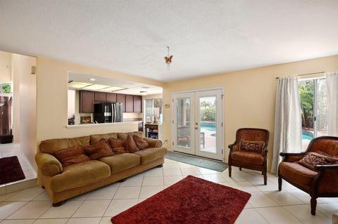 1889 Ithaca Dr, Vista, CA 92081 photo 17