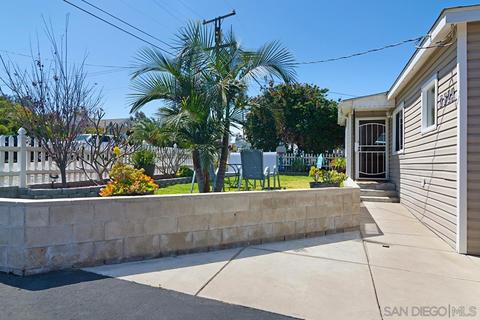 7624 Saranac Ave, La Mesa, CA 91942 photo 4
