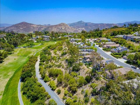816 Calle Montera, Escondido, CA 92025 photo 55
