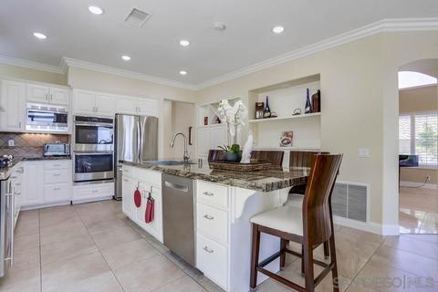 816 Calle Montera, Escondido, CA 92025 photo 11