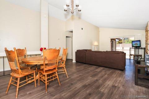 10392 Rochelle Ave, Santee, CA 92071 photo 8