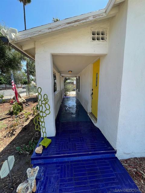 151 E 2nd St, Perris, CA 92570 photo 3