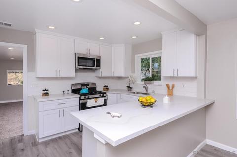 9487 Stoyer Dr, Santee, CA 92071 photo 6