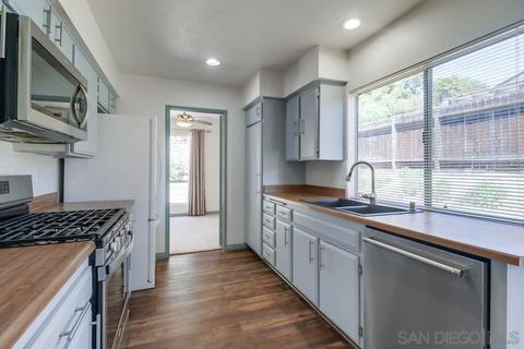 10353 Centinella Dr, La Mesa, CA 91941 photo 7