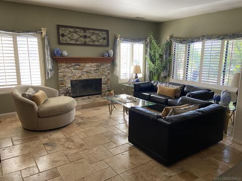 883 Evergreen Ln, Vista, CA 92084 photo 10