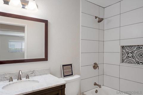 2434 Teaberry Gln, Escondido, CA 92027 photo 19