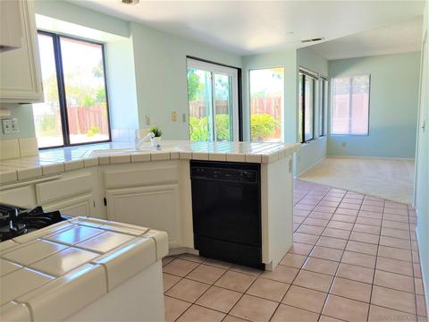 5276 Sable Ct, Oceanside, CA 92056 photo 5