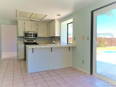 5276 Sable Ct, Oceanside, CA 92056 photo 7