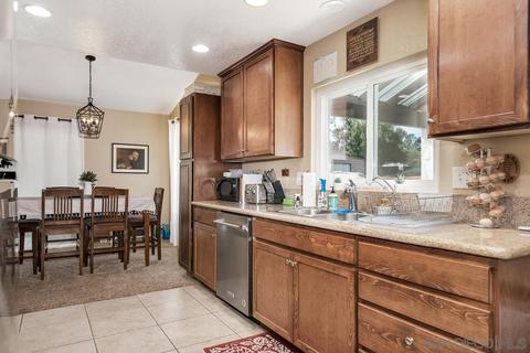 246 Haley St, Ramona, CA 92065 photo 1