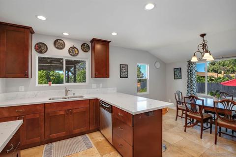 325 Elder St, Fallbrook, CA 92028 photo 10