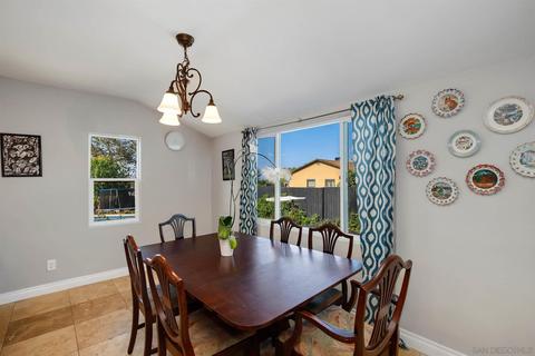 325 Elder St, Fallbrook, CA 92028 photo 5