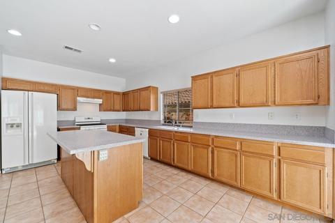 33095 Vermont Rd, Temecula, CA 92592 photo 6