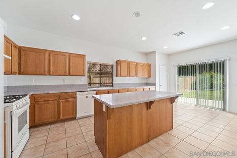 33095 Vermont Rd, Temecula, CA 92592 photo 5