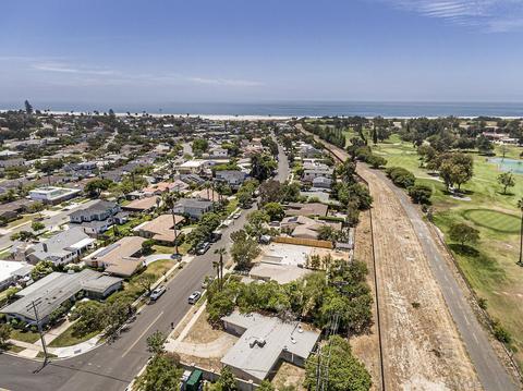 800 Coronado Ave, Coronado, CA 92118 photo 4