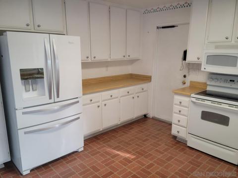 1346 Groveland Ter, El Cajon, CA 92021 photo 8