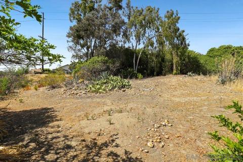 9394 De Camp Dr, La Mesa, CA 91942 photo 31
