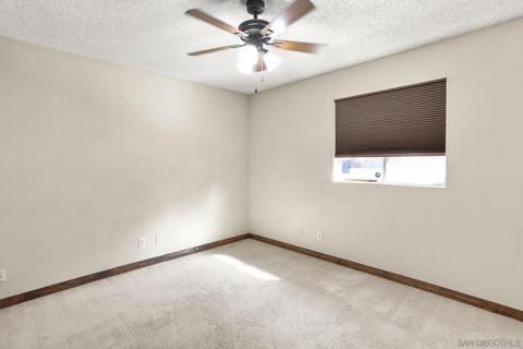 1086 Merritt Dr, El Cajon, CA 92020 photo 17