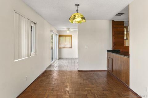 1086 Merritt Dr, El Cajon, CA 92020 photo 7