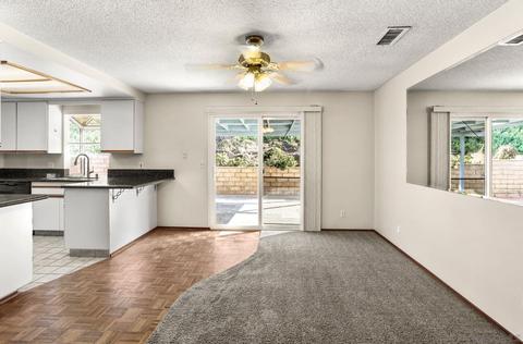 1086 Merritt Dr, El Cajon, CA 92020 photo 9