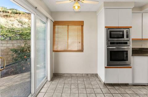 1086 Merritt Dr, El Cajon, CA 92020 photo 11