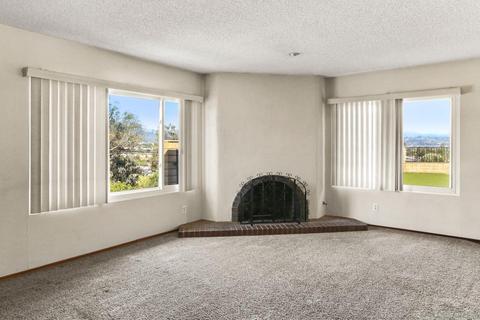 1086 Merritt Dr, El Cajon, CA 92020 photo 5