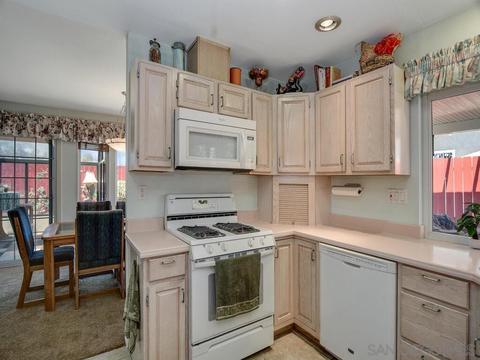 800 Ladysmith Dr, El Cajon, CA 92020 photo 32