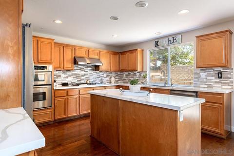 304 River Ranch Way, Oceanside, CA 92057 photo 5