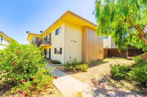 725 Elder, Fallbrook, CA 92028 photo 4