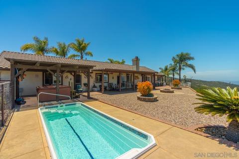 122 Lake View Ln, El Cajon, CA 92021 photo 7