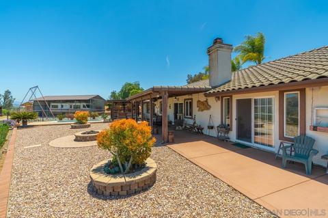 122 Lake View Ln, El Cajon, CA 92021 photo 20