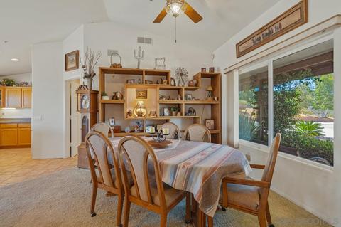 122 Lake View Ln, El Cajon, CA 92021 photo 17