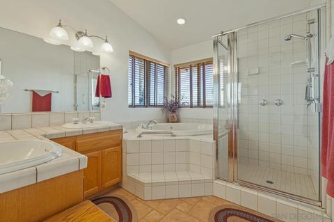122 Lake View Ln, El Cajon, CA 92021 photo 23