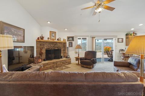 122 Lake View Ln, El Cajon, CA 92021 photo 13