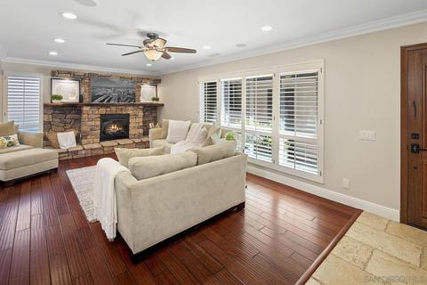 140 N Shore Dr, Solana Beach, CA 92075 photo 4