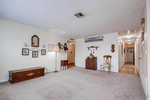 13012 S Mountain Dr, Lakeside, CA 92040 photo 4