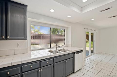 342 Comstock Ave, San Marcos, CA 92069 photo 12