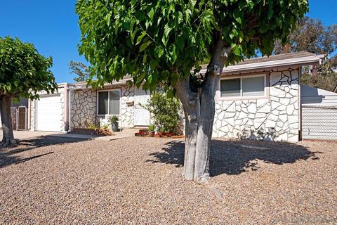 13355 Carriage Rd, Poway, CA 92064 photo 2