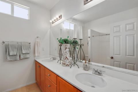 455 Adelaide Gln, Escondido, CA 92026 photo 24