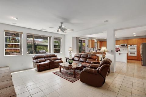 455 Adelaide Gln, Escondido, CA 92026 photo 5