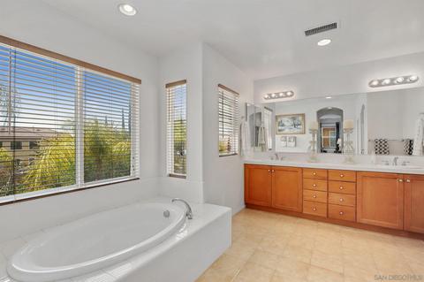 455 Adelaide Gln, Escondido, CA 92026 photo 19