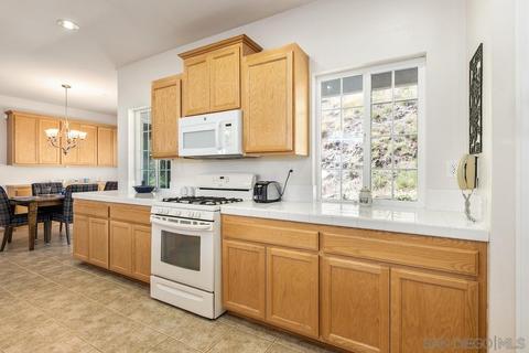 3217 Fairway Dr, La Mesa, CA 91941 photo 12
