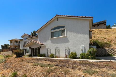 3217 Fairway Dr, La Mesa, CA 91941 photo 4