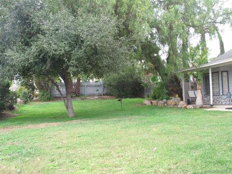 172 Palmyra Dr, Vista, CA 92084 photo 4
