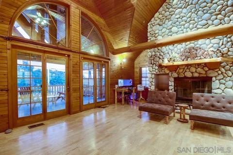 1097 La Cresta Blvd, El Cajon, CA 92021 photo 2