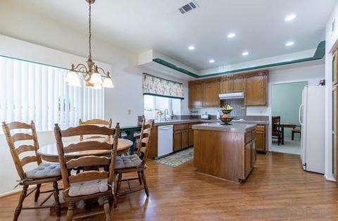 2175 Opal Rdg, Vista, CA 92081 photo 4