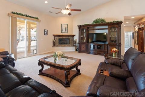 187 Hillcrest Ln, Ramona, CA 92065 photo 4