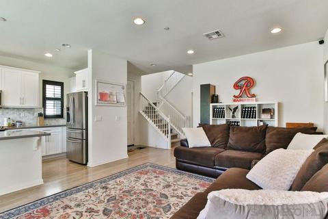 8627 Sage Shadow Dr, Lakeside, CA 92040 photo 3