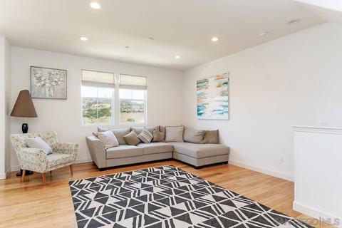 6962 Feldspar Pl, Carlsbad, CA 92009 photo 12