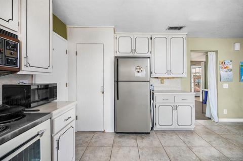 104 Green Ave, Escondido, CA 92025 photo 11