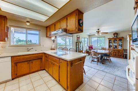 2324 Big Pine Rd, Escondido, CA 92027 photo 10
